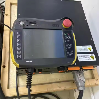 10kg Udźwig 1700mm Zasięg 6-osiowe Ramię Robota Przemysłowego Ze Stali Nierdzewnej Mig Welding Automatyczny 6-osiowy Robot Spawalniczy Manipulator