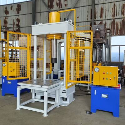 Komatsu Excavator Adjuster Spring Disassembly Machine 200T Mobilny stół roboczy Hydraulic Press Machine Track Pin Press